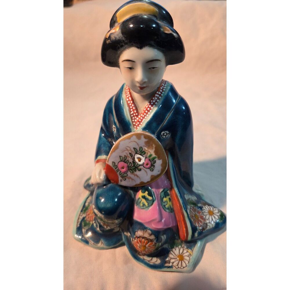 Vintage Japanese Kutani Style Porcelain Geisha Figurine Hand Painted